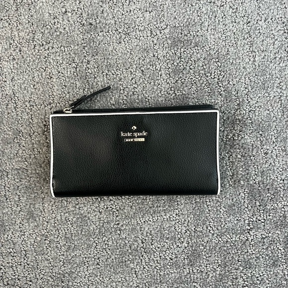 Kate Spade Black Leather Card Holder Wallet - Picture 1 of 4